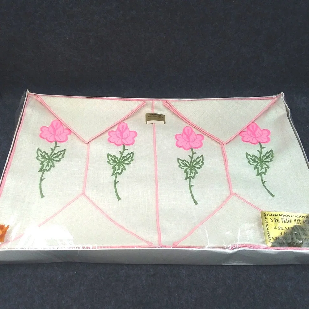 Vintage Pioneer Placemat Set 100% Linen Floral Embroidered Napkins 8 pc‎ NOS